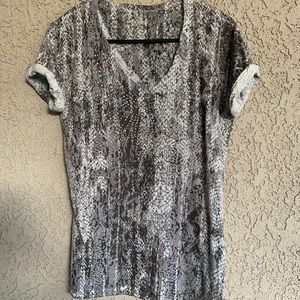 CALVIN KLEIN PERFORMANCE TEE!!!